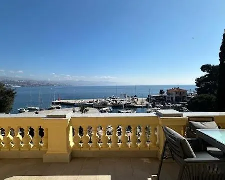 شقة La Verita 1 St Line With Balcony *